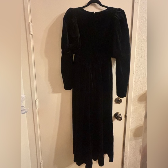 J. Peterman Classic Black Long Sleeve Dress - Picture 4 of 7
